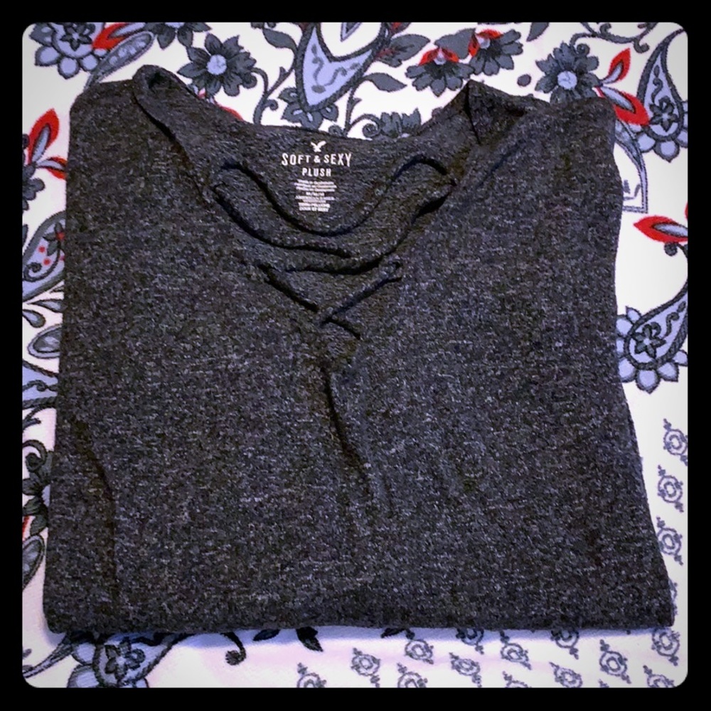 American Eagle soft plush tee